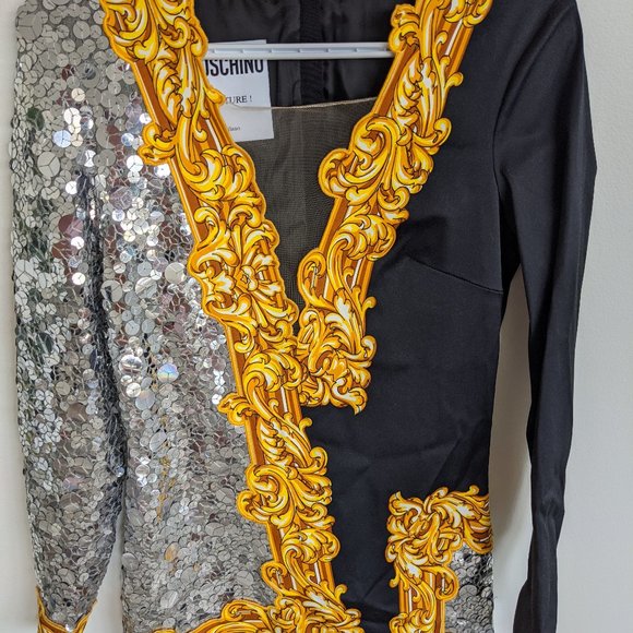 Long Sleeve Sequined Mirror Frame Cocktail Dress - Picture 11 of 15